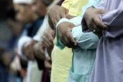TIGA KALI TIDAK SHALAT JUMAT, KAFIRKAH?