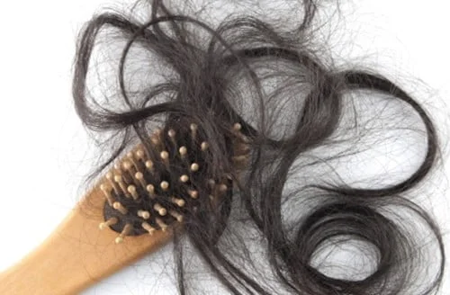 HARUSKAH MENGUMPULKAN RAMBUT SAAT HAID?