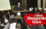 ADAB MENGOREKSI GURU