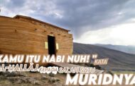 KAMU ITU NABI NUH!” KATA AL-ḤALLĀJ KEPADA SALAH SEORANG MURIDNYA